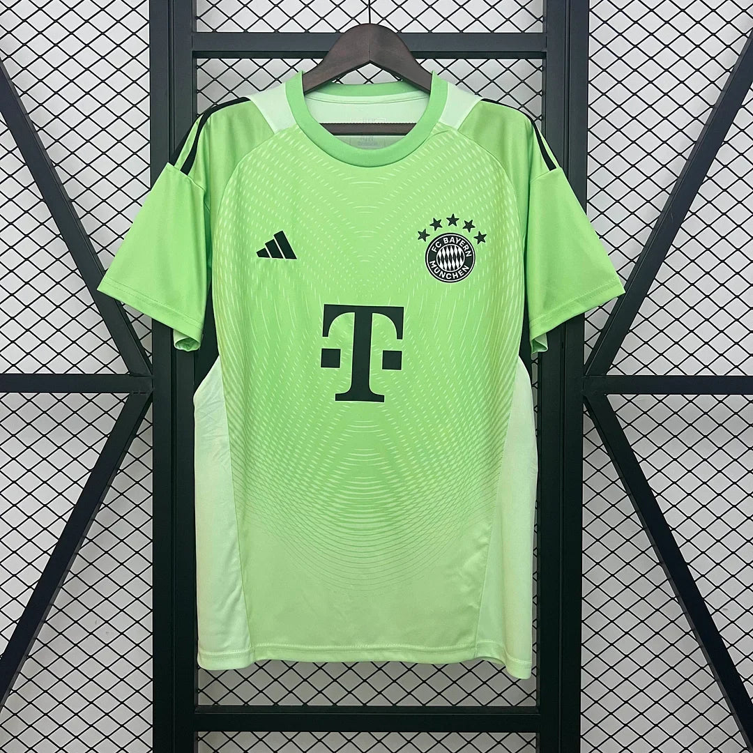2025/2026 Bayern Munchen Green Goalkeeper Kit