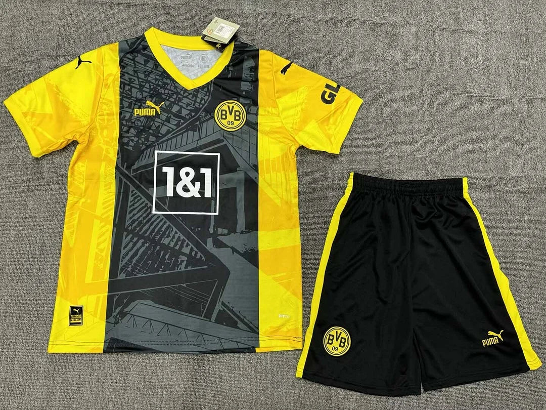 Borussia Dortmund "Royal Crest" Limited Jersey Kids Size
