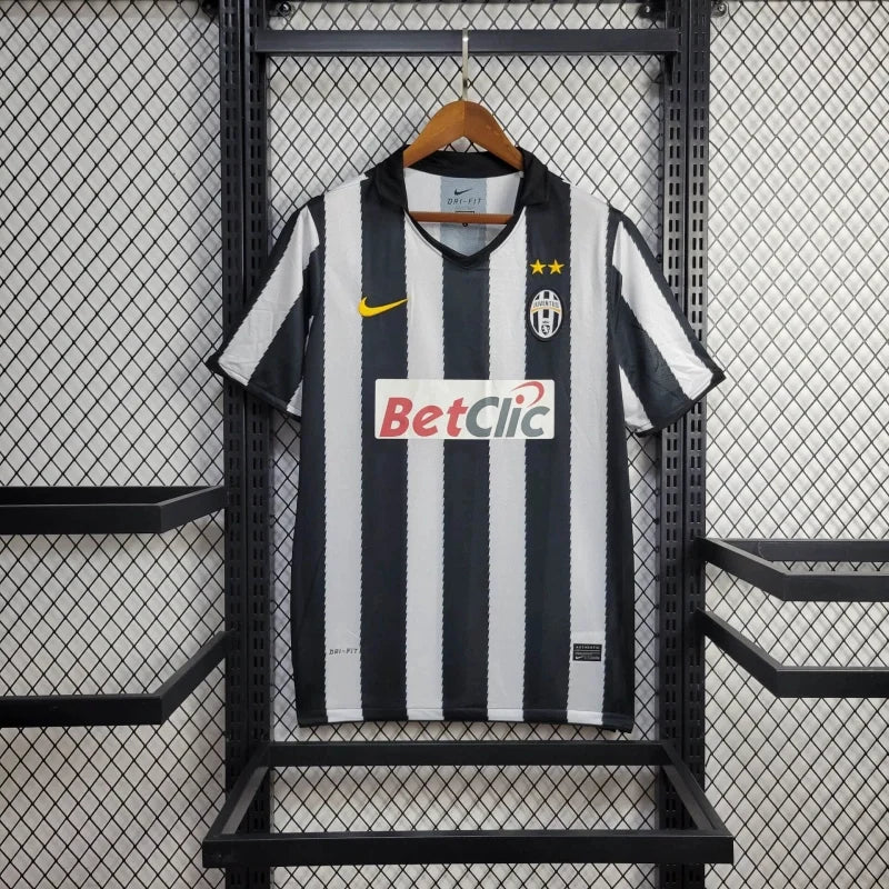 2010-2011 Retro Juventus Home Jersey
