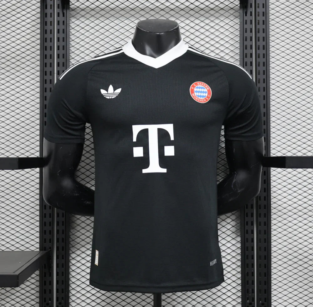 2024/2025 Bayern Munchen Goalkeeper Third Away Kit