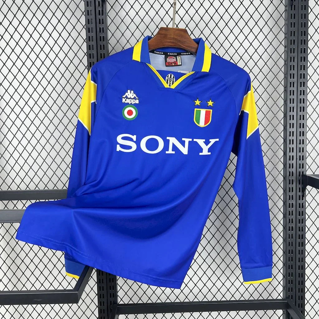 1995-1996 Retro Juventus Away Jersey Long Sleeve
