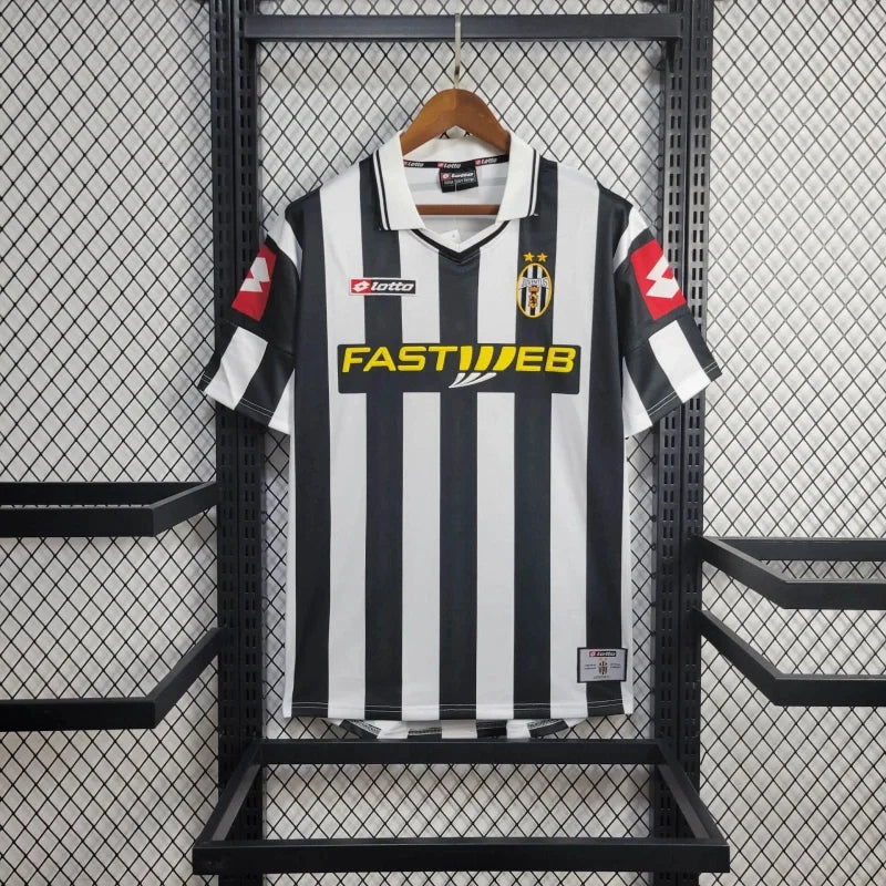 2001-2002 Retro Juventus Home Jersey