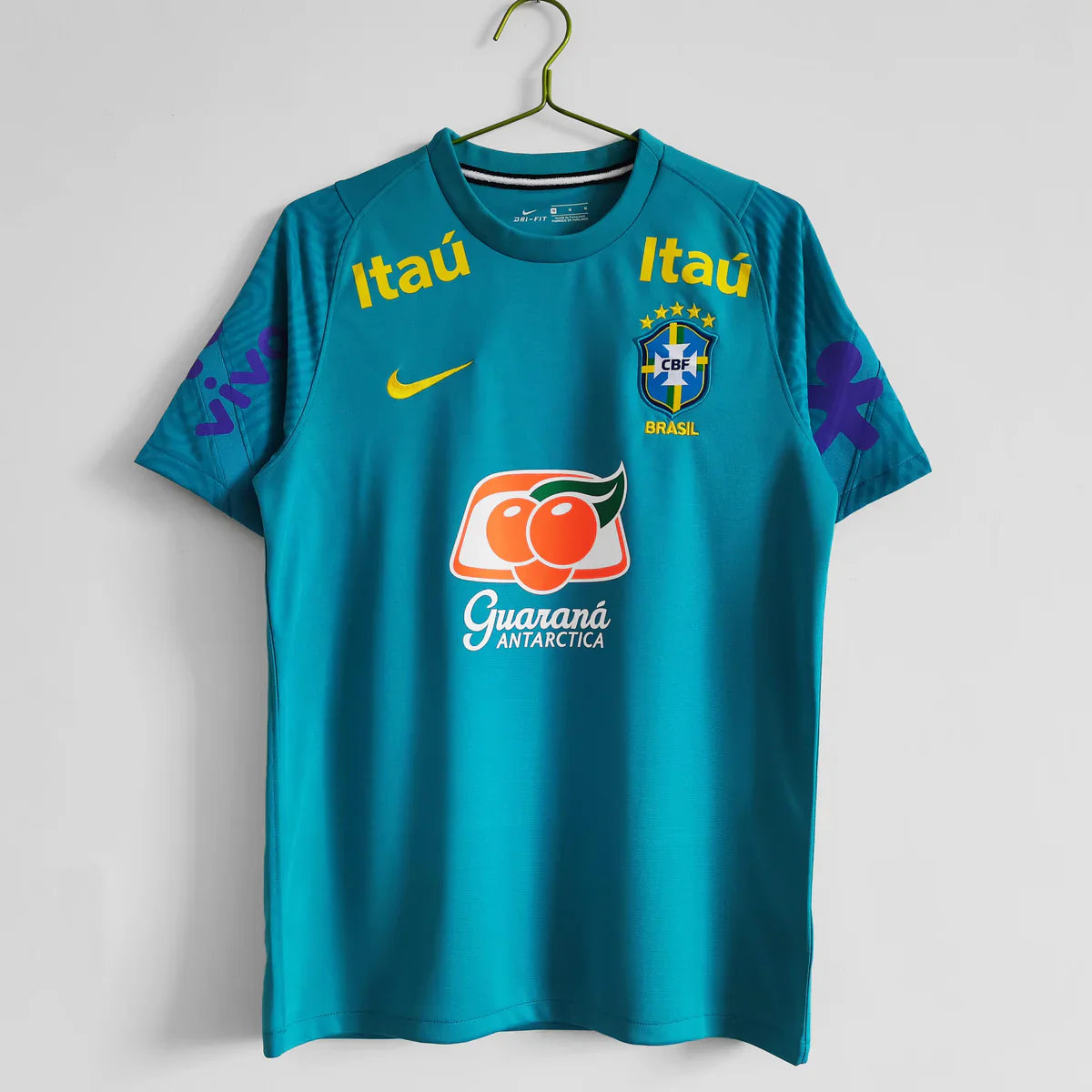 Brazil Retro 2020-2021 Training Kit