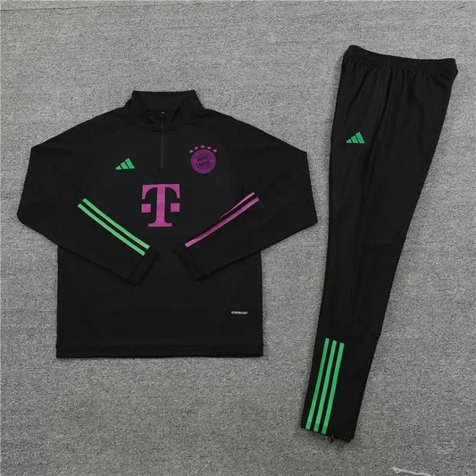 Bayern Munchen Black Tracksuit