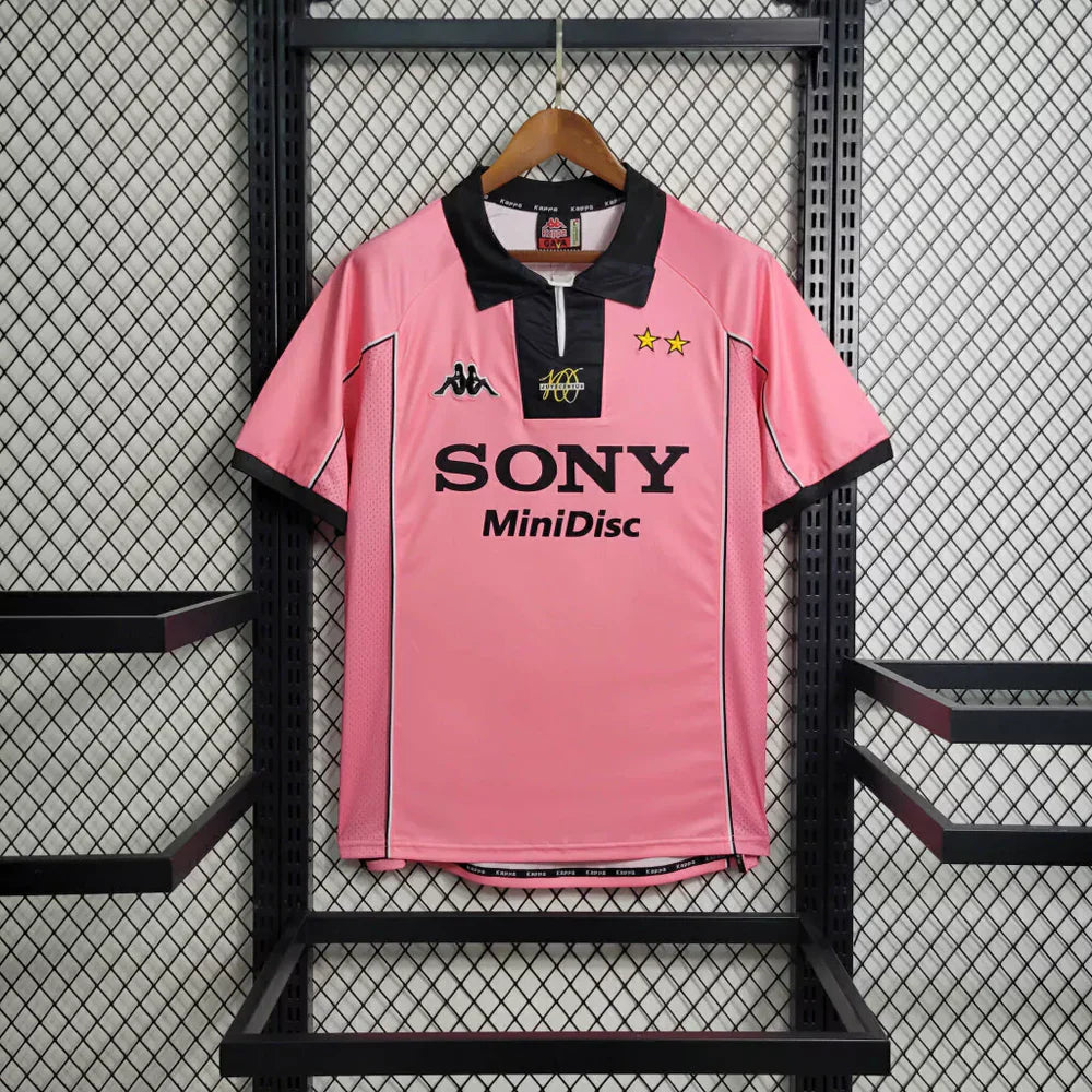 Juventus Retro 1997-1998 Away Kit
