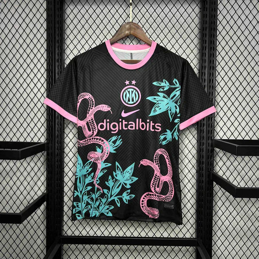 Inter Milan "Serpente Rosa" Limited Jersey