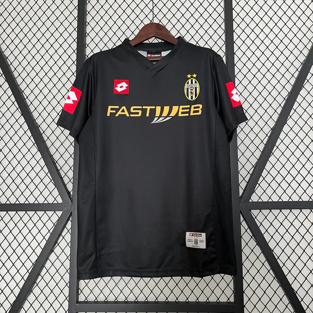 2001-2002 Retro Juventus Away Jersey