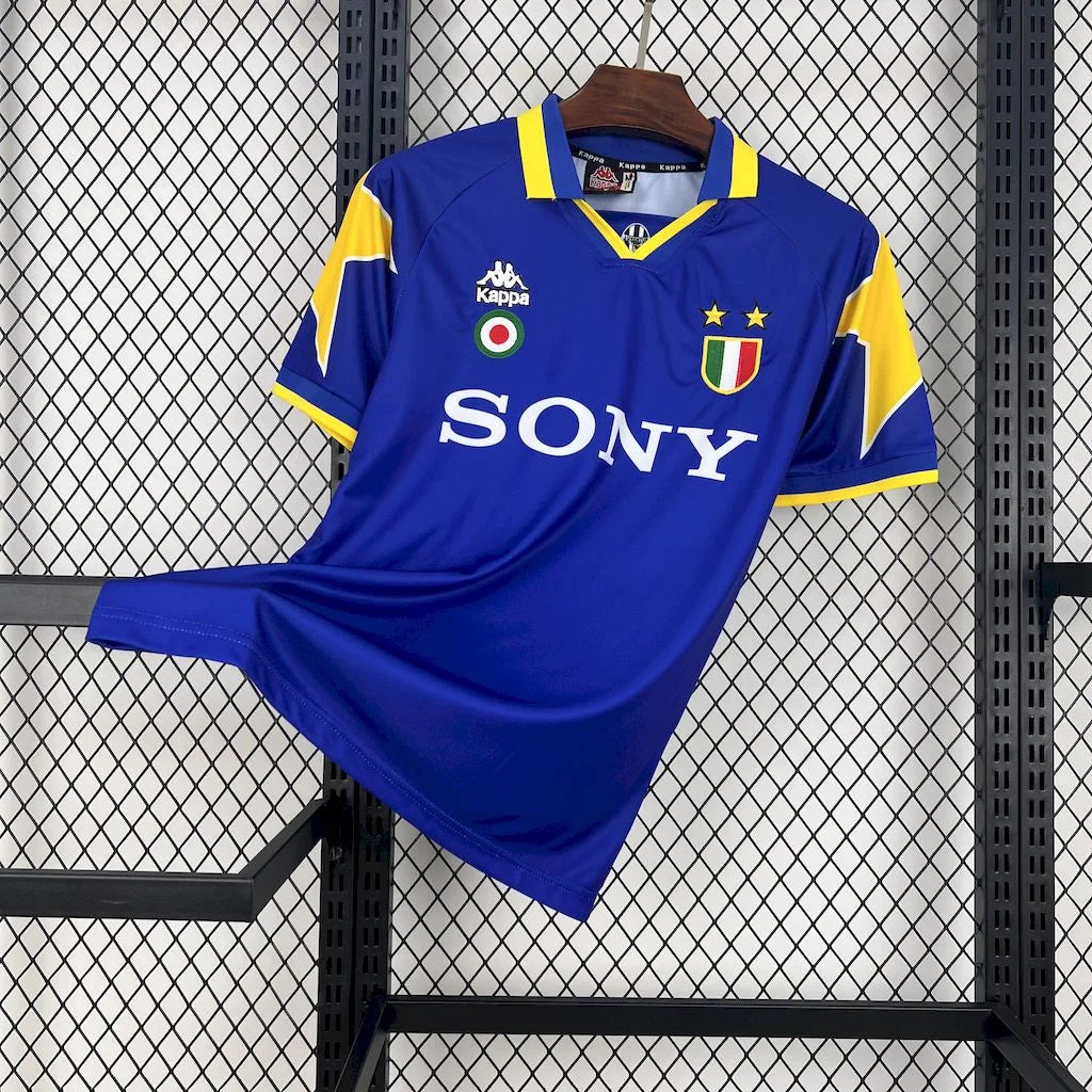 1995-1996 Retro Juventus Away Jersey