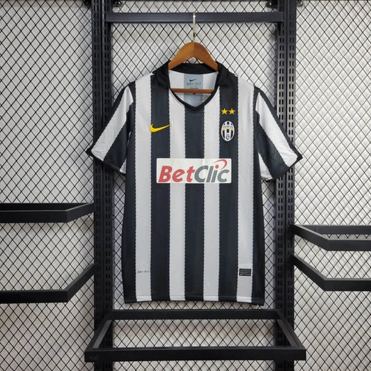 2010-2011 Retro Juventus Home Jersey
