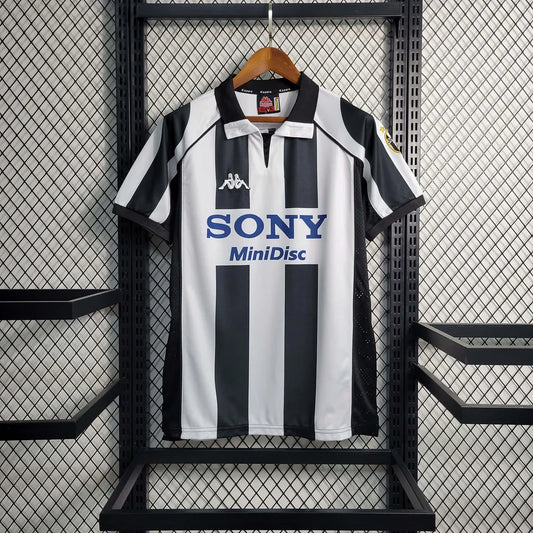 1997-1998 Retro Juventus Home Jersey